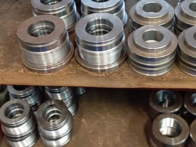 Racked threaded bushings and end caps